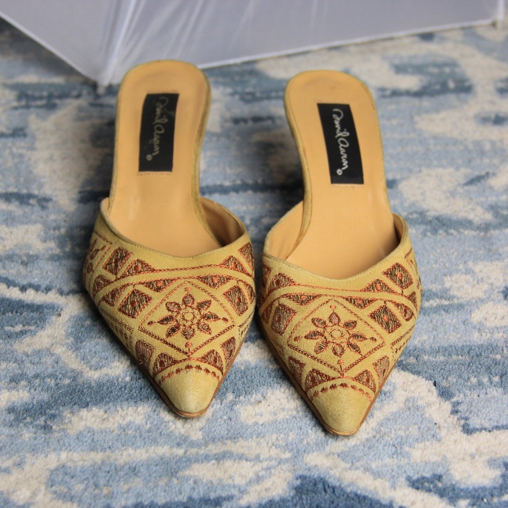 David Aaron Embroidered Pointed Toe Mules